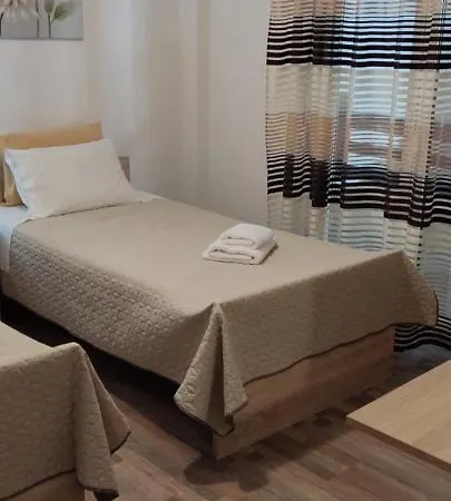 아파트 Meteora Mandras House 칼람파카